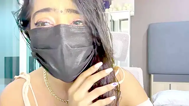 Monalisadon018 online show from 19, 12, 2025