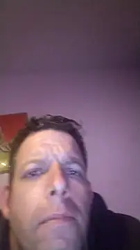 Knuffelstaaf123 online show from 7, 2, 2026