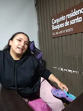 Cute Penelope online show from 5, 5, 2026