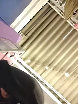 Cute Penelope online show from 5, 3, 2026