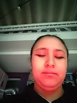 Cute Penelope online show from 4, 6, 2026
