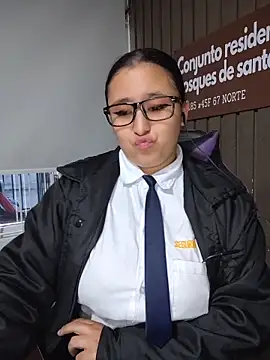 Cute Penelope online show from 3, 6, 2026