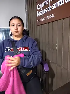 Cute Penelope online show from 1, 12, 2025