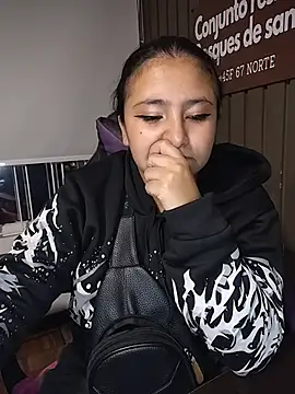 Snapshot of Cute_Penelope chatting on 17, 1, 2026 Cute Penelope online show from 17, 1, 2026