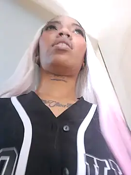 Snapshot of Honey-420- chatting on 23, 3, 2025 Honey-420- online show from 23, 3, 2025