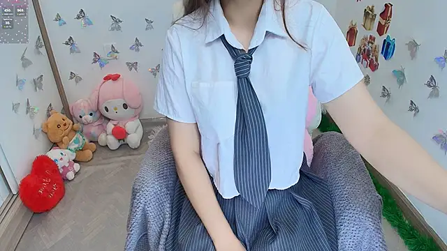 Snapshot of _Mizuki_ chatting on 24, 5, 2026 Mizuki online show from 24, 5, 2026