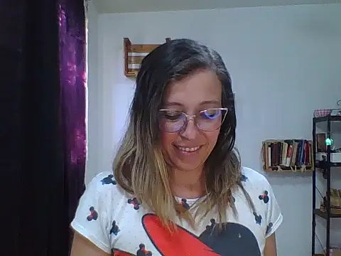 charlott ponce online show from 4, 11, 2025