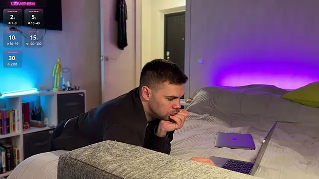 Snapshot of nikitos4you chatting on 21, 3, 2025 nikitos4you online show from 21, 3, 2025