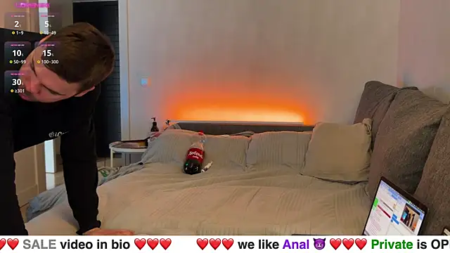 Snapshot of nikitos4you chatting on 1, 2, 2025 nikitos4you online show from 1, 2, 2025