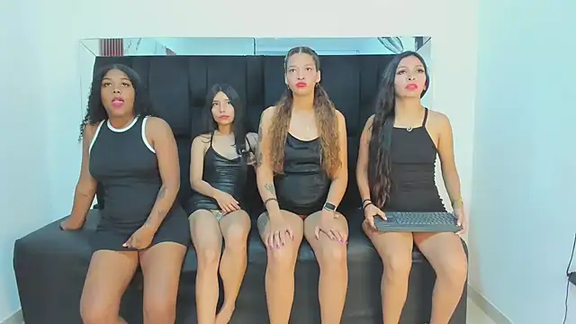 SweetYoungs  online show from 26, 11, 2025