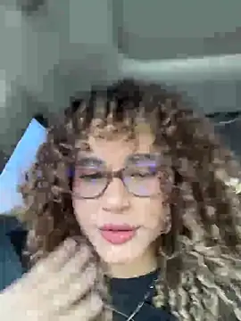 Snapshot of Lianh_Benett chatting on 28, 2, 2026 Lianh Benett online show from 28, 2, 2026