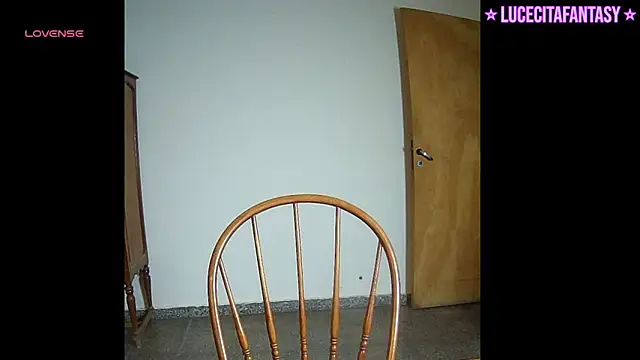 lucecitafantasy2 online show from 17, 4, 2026