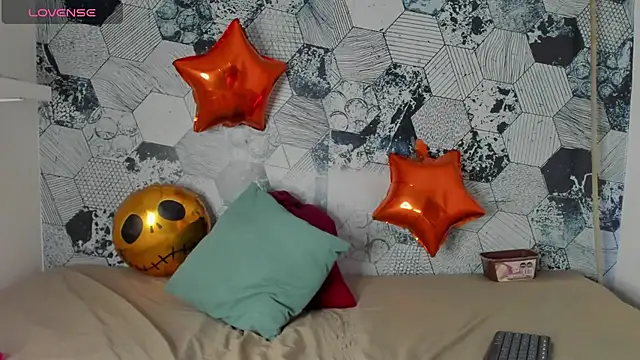 Mikasa Horny online show from 30, 10, 2025