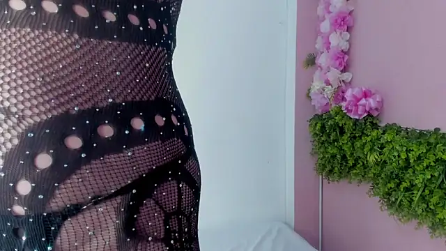 Mikasa Horny online show from 6, 3, 2026