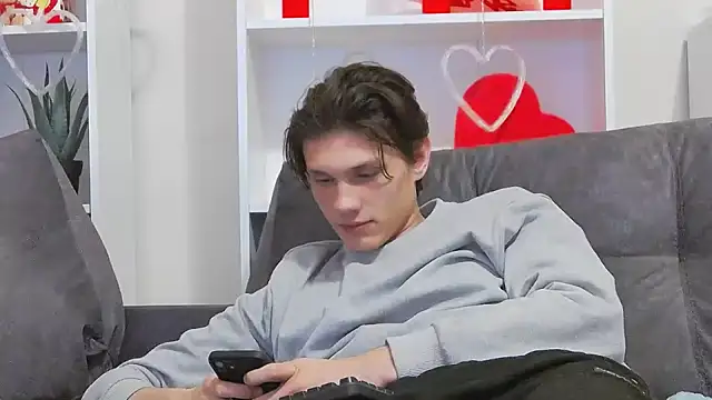 CalvinCay online show from 14, 2, 2025