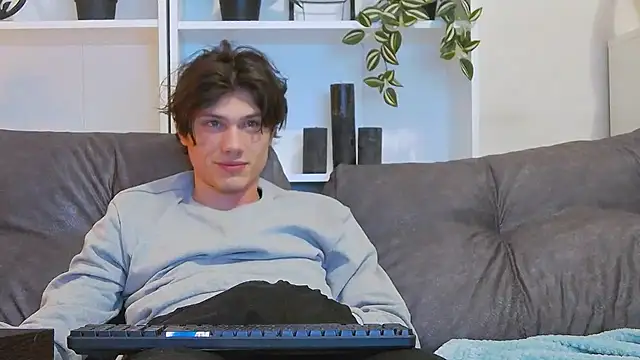 CalvinCay online show from 8, 3, 2025