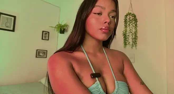 MegganCarter online show from 22, 12, 2025