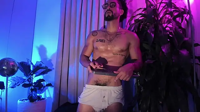 Romeocolin online show from 9, 9, 2025