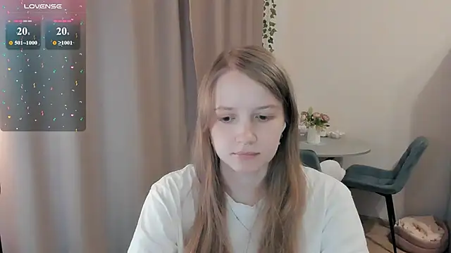 Snapshot of Alyaley chatting on 7, 7, 2026 Alyaley online show from 7, 7, 2026