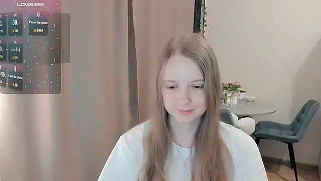 Snapshot of Alyaley chatting on 18, 7, 2026 Alyaley online show from 18, 7, 2026