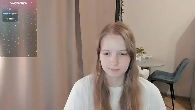 Snapshot of Alyaley chatting on 15, 7, 2026 Alyaley online show from 15, 7, 2026
