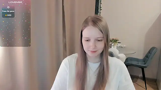 Snapshot of Alyaley chatting on 17, 7, 2026 Alyaley online show from 17, 7, 2026