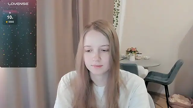 Snapshot of Alyaley chatting on 9, 6, 2026 Alyaley online show from 9, 6, 2026