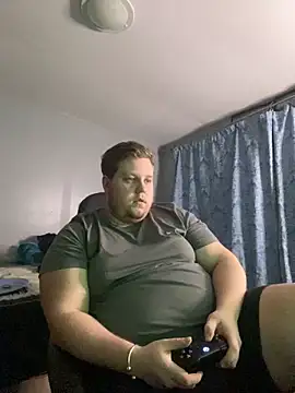 Snapshot of Lukeyboy027 chatting on 3, 12, 2025 Lukeyboy027 online show from 3, 12, 2025