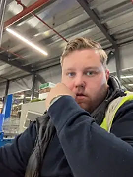 Snapshot of Lukeyboy027 chatting on 13, 4, 2026 Lukeyboy027 online show from 13, 4, 2026