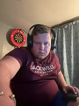 Snapshot of Lukeyboy027 chatting on 7, 2, 2026 Lukeyboy027 online show from 7, 2, 2026