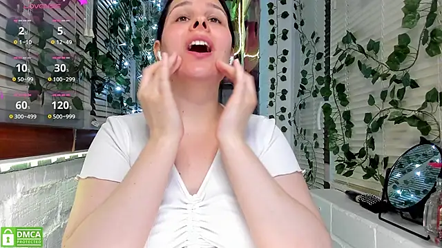 Candys booty online show from 9, 2, 2025