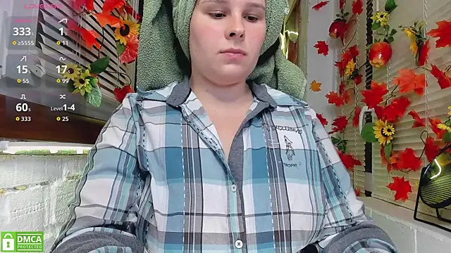 Candys booty online show from 18, 10, 2025