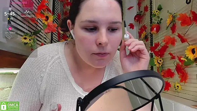 Candys booty online show from 14, 10, 2025