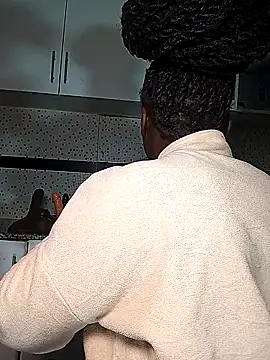 Bella045 online show from 8, 11, 2025