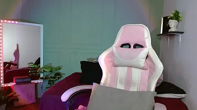 tiffany laurens online show from 7, 12, 2024