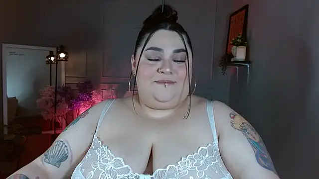 Snapshot of tiffany_laurens chatting on 11, 6, 2026 tiffany laurens online show from 11, 6, 2026