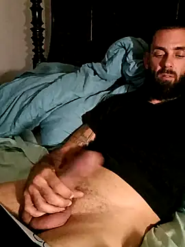 Snapshot of momentum2023 chatting on 1, 10, 2025 momentum2023 online show from 1, 10, 2025