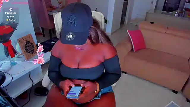 Naomii King online show from 6, 3, 2026