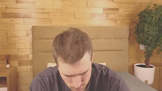 EthanPinkman online show from 2, 10, 2025