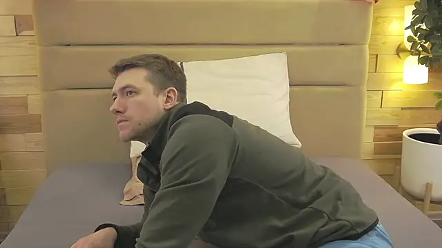 Snapshot of EthanPinkman chatting on 13, 2, 2026 EthanPinkman online show from 13, 2, 2026