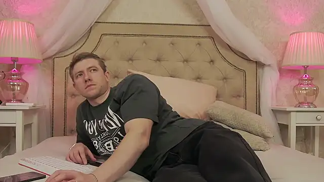 EthanPinkman online show from 12, 10, 2025