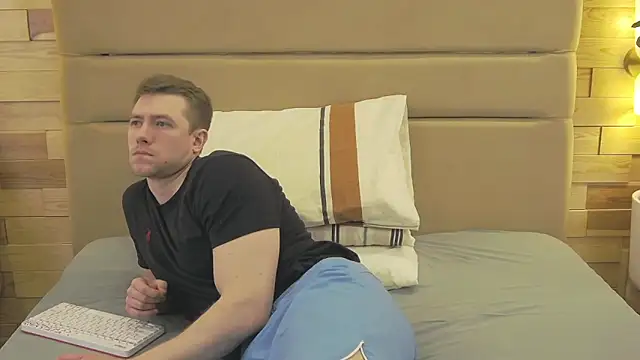 Snapshot of EthanPinkman chatting on 20, 2, 2026 EthanPinkman online show from 20, 2, 2026