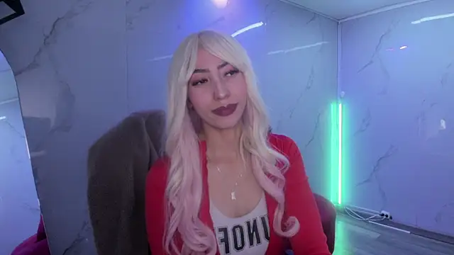 LilithCooperr  online show from 1, 4, 2026