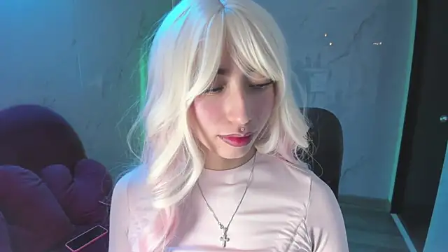 LilithCooperr  online show from 21, 11, 2025