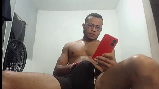 grandominantex1 online show from 5, 10, 2025