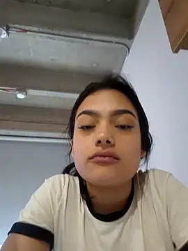 littlemelii online show from 25, 2, 2025