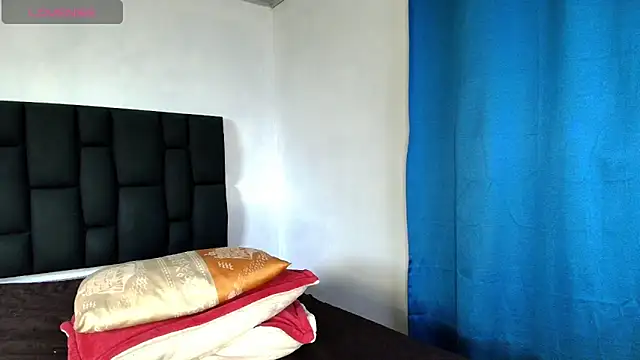 Snapshot of Aurora_doll23 chatting on 28, 4, 2026 Aurora doll23 online show from 28, 4, 2026