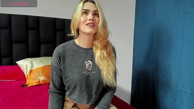 Aurora doll23 online show from 18, 3, 2025