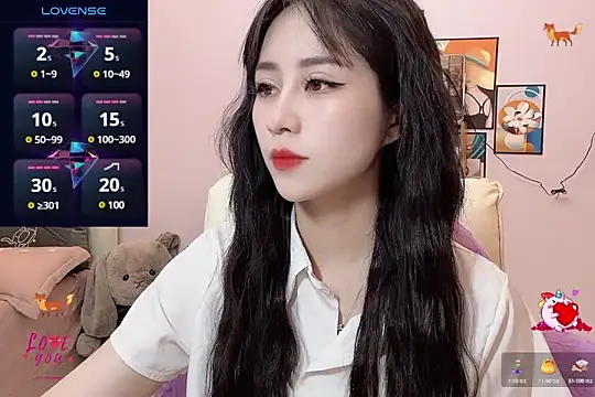  LLisa  online show from 2, 3, 2025