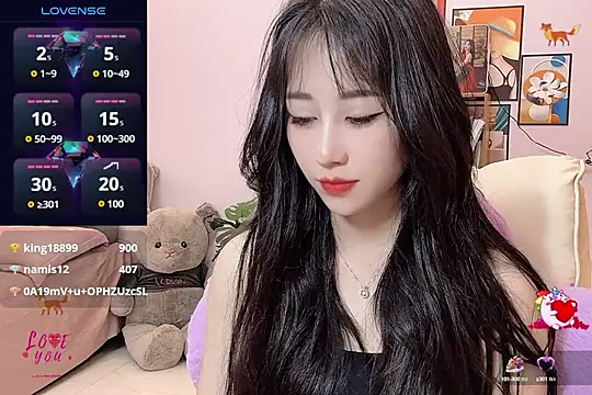  LLisa  online show from 13, 3, 2025